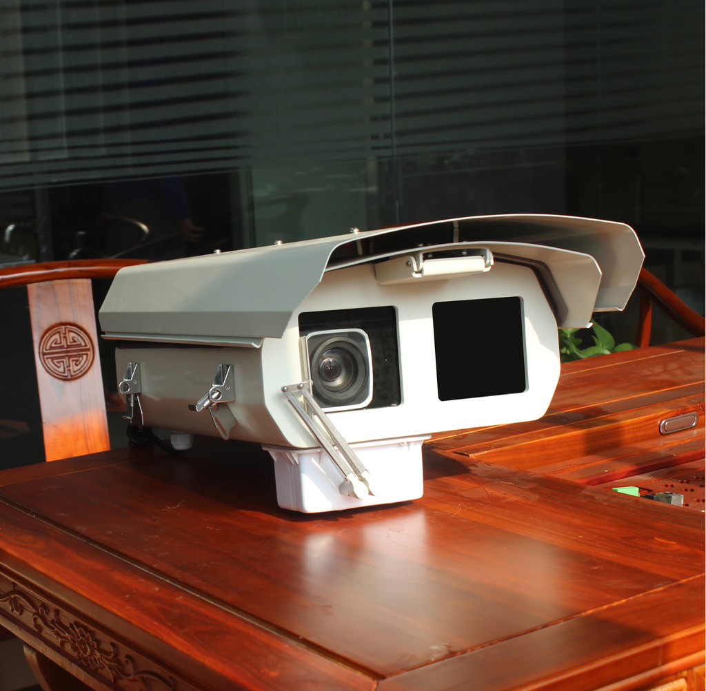 舱式热成像双光谱智能网络摄像机图1