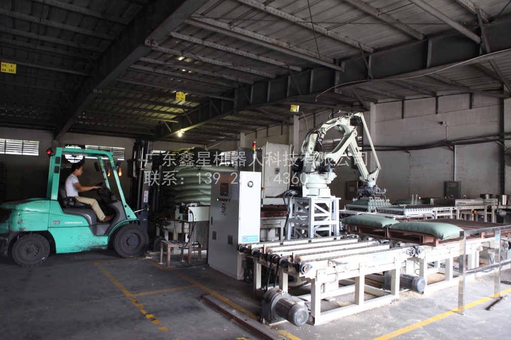 **川崎机器人CP130L 日本机器人码垛机器人品质保障量身定制人工智能化全智能操作码垛机器人厂家广泛用于袋装，箱装图3