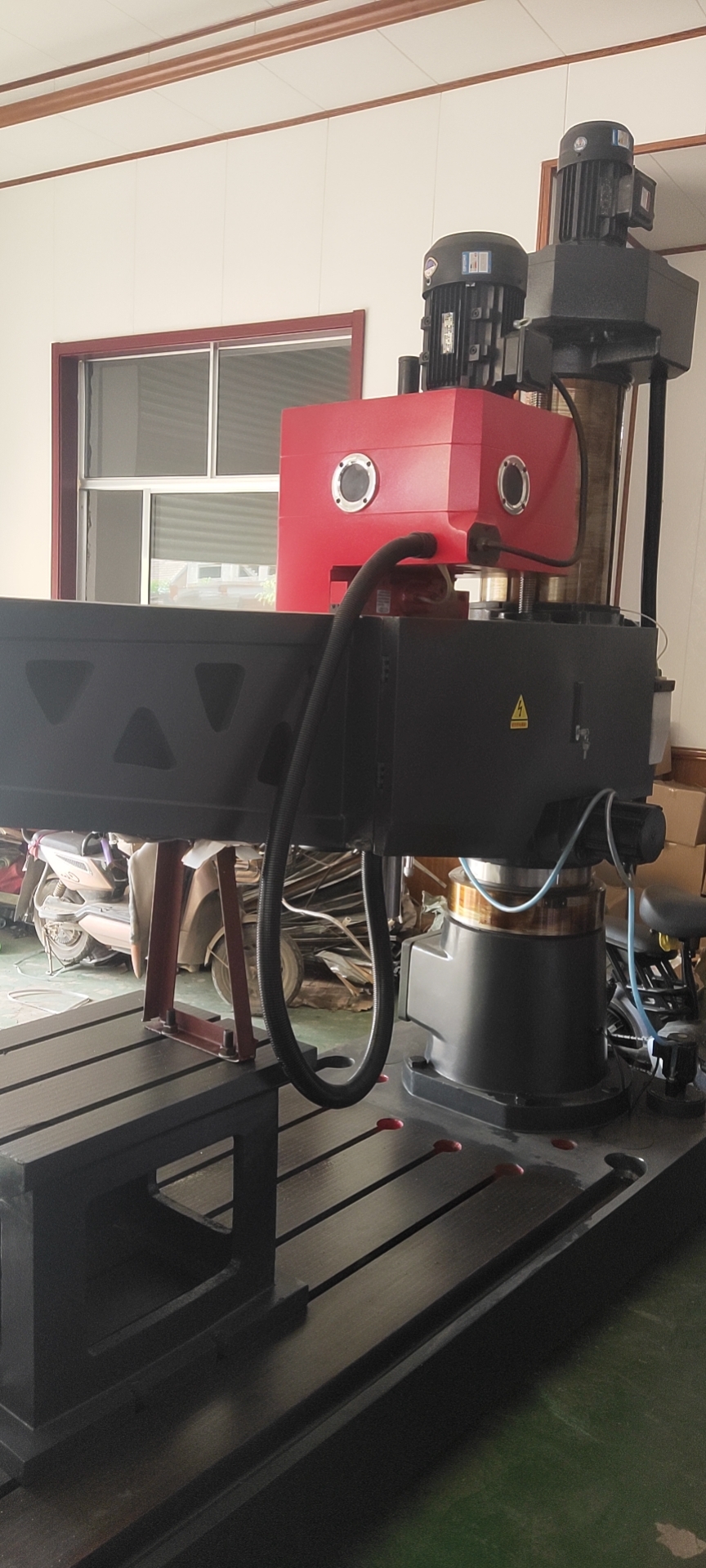 人工智能摇臂钻Z3040 双立柱摇臂钻图2