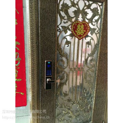 鑫保泰指静脉智能家居门锁XG-L300，全新推出新一代生物识别技术，识别速度快，不易被窃取，外表精美图3