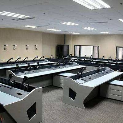 ******航空能源安全监控指挥中心控制台定制图2