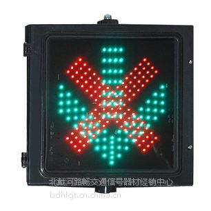 智能交通信号灯 。交通控制机 、太阳能警示灯 、数字信号灯图1