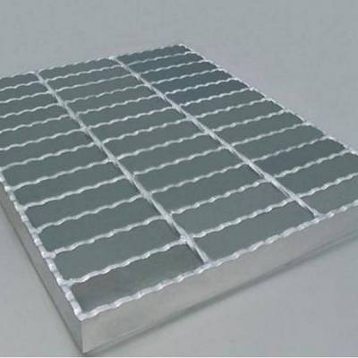 扁铁锯齿形镀锌钢格栅板厂商 城市道路排水沟用镀锌钢格栅盖板图1