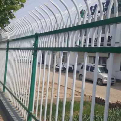 【领冠】城市锌钢道路护栏哪里卖|市政锌钢道路护栏多少钱一米图2