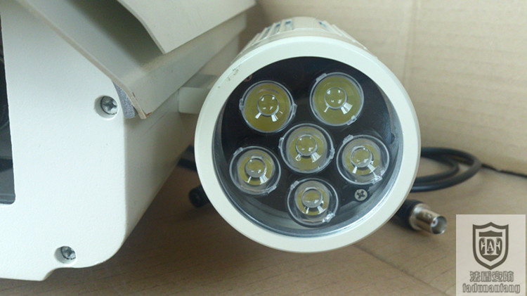 红外白光智能摄像机法盾安防监控摄像机头护罩防水探头彩色报警图3