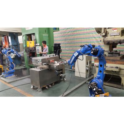 力泰科技为企业提供智能制造生产线 工业机器人图1