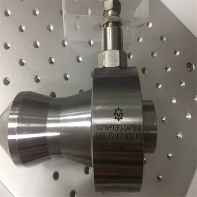 初刻智能激光刻字机厂家 方便的全自动激光打标机 电子零配件激光镭射机图2