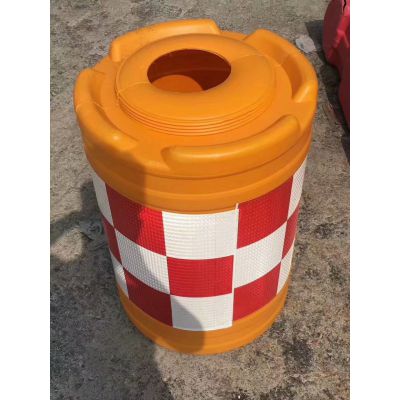 济南***吹塑交通安全高速公路隔离墩反光膜塑料防撞桶800*600图1