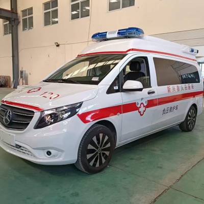 梅赛德斯奔驰负压型救护车 配备医疗器械柜,氧气瓶,担架,消毒灯图1