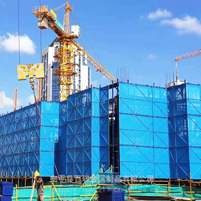 山东智能提升爬架网 建筑爬架厂家 钢板防护网规格