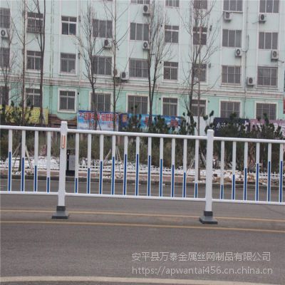 白色公路栏杆 城市公路隔离栏 市政护栏网图1
