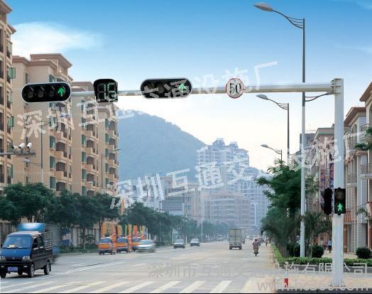 供应互通交通信号灯杆、L型八角交通杆、交通信号灯、交通红绿灯、机动车信号灯图3