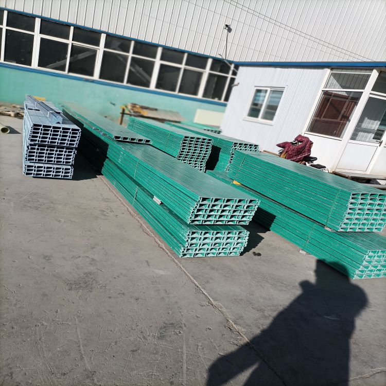 聚氨酯玻璃钢电缆桥架通信桥架生产图3