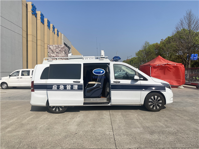 应急通信指挥车 奔驰威霆通信车 移动指挥车 小型指挥车厂家 指挥车价格图3
