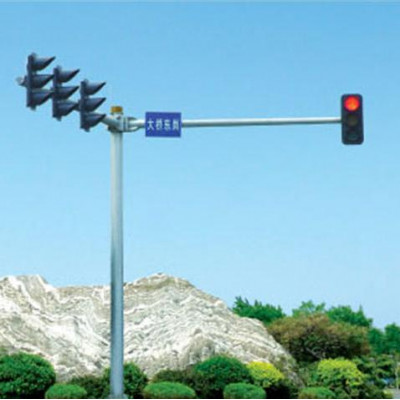 供应机动车交通信号灯 交通指示灯 悬臂式交通信号灯 交通信号灯杆 十字路口LED红绿灯 支持定制