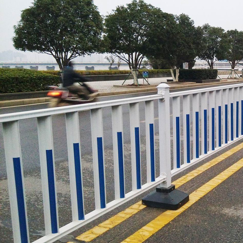 道路护栏 道路交通护栏 城市道路护栏 金盈交通护栏厂家图3