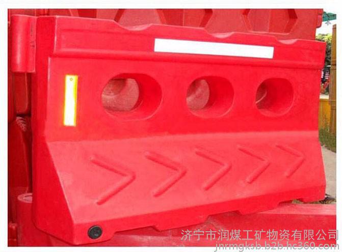 交通水马,水马围栏,水马围栏,交通水马 单孔,水马 单孔**图3